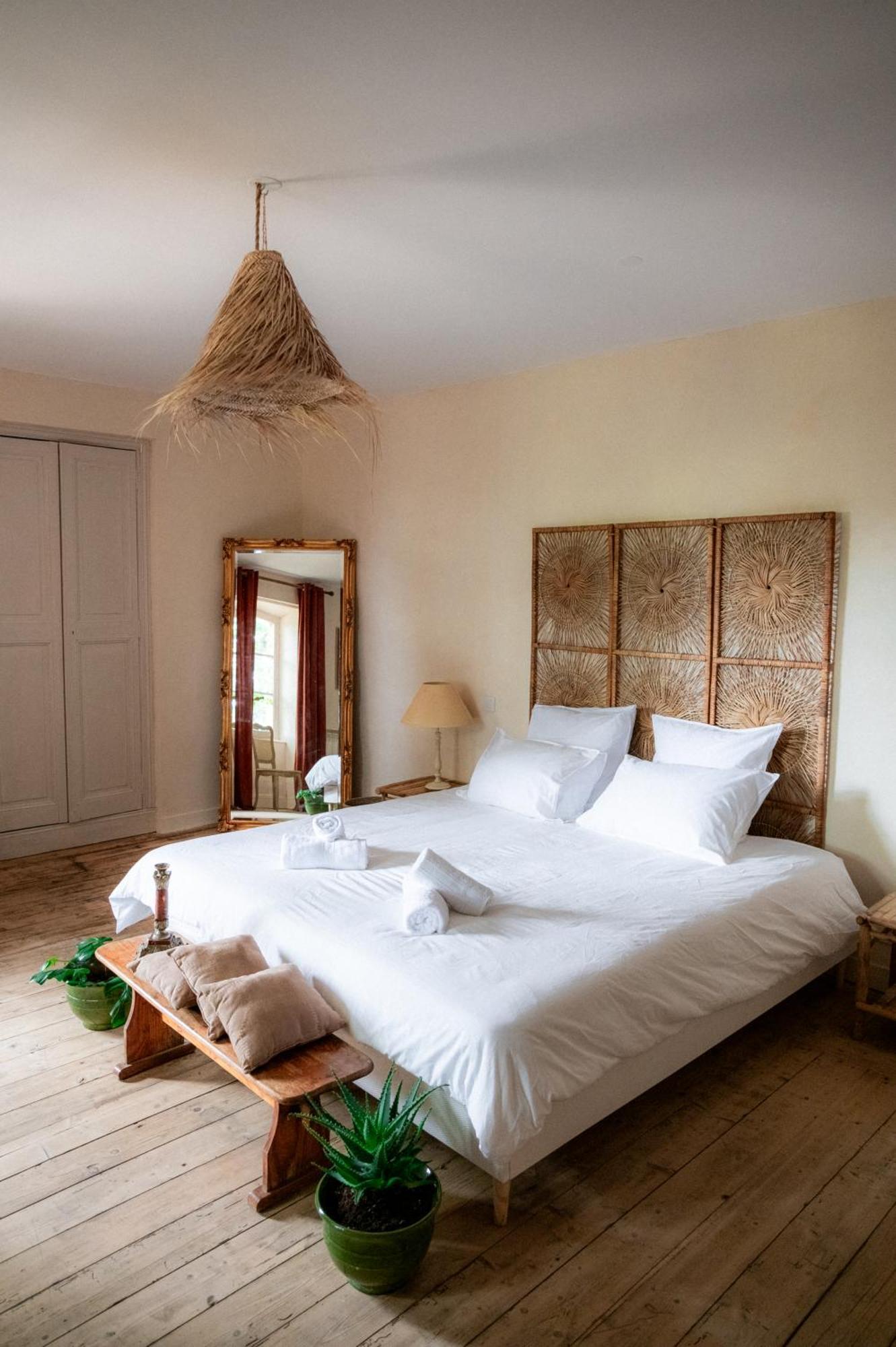 Chambres D'Hotes B&B - Chateau De Sienne Proche Avignon Orange Piscine Riviere Chusclan Exterior foto